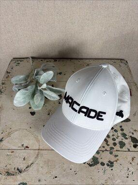MACADE Men's White Baseball Cap with Embroidered Logo